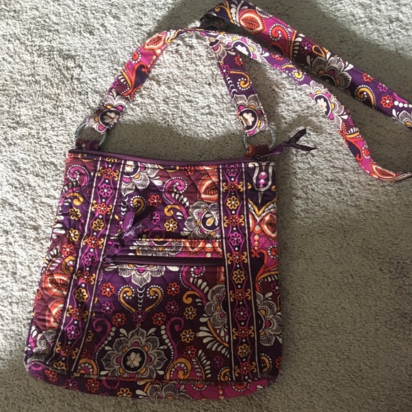 Vera Bradley Hipster - Picture 1 of 2